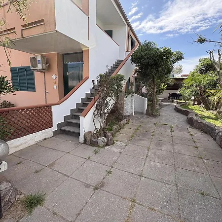 Casa Ginestra - C421 Daire Calasetta